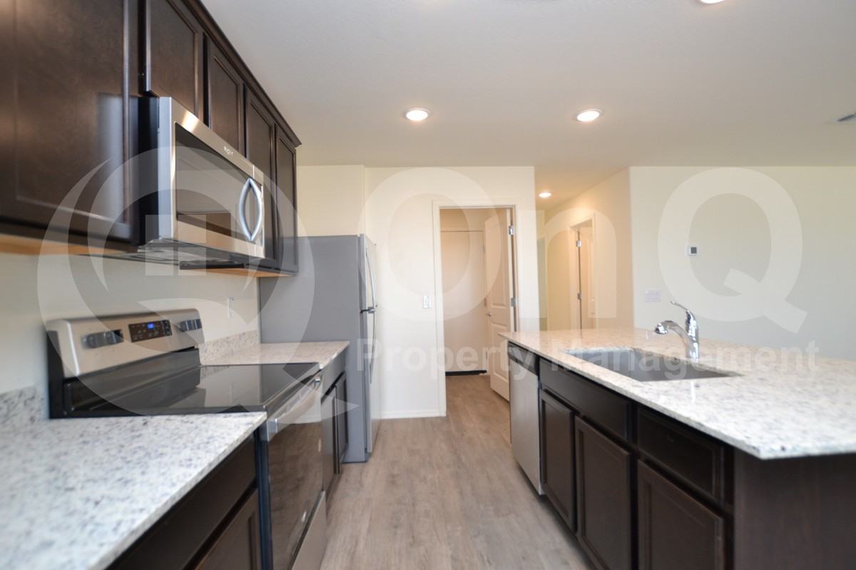 2483 N Agave Ln - Photo 4 of 15