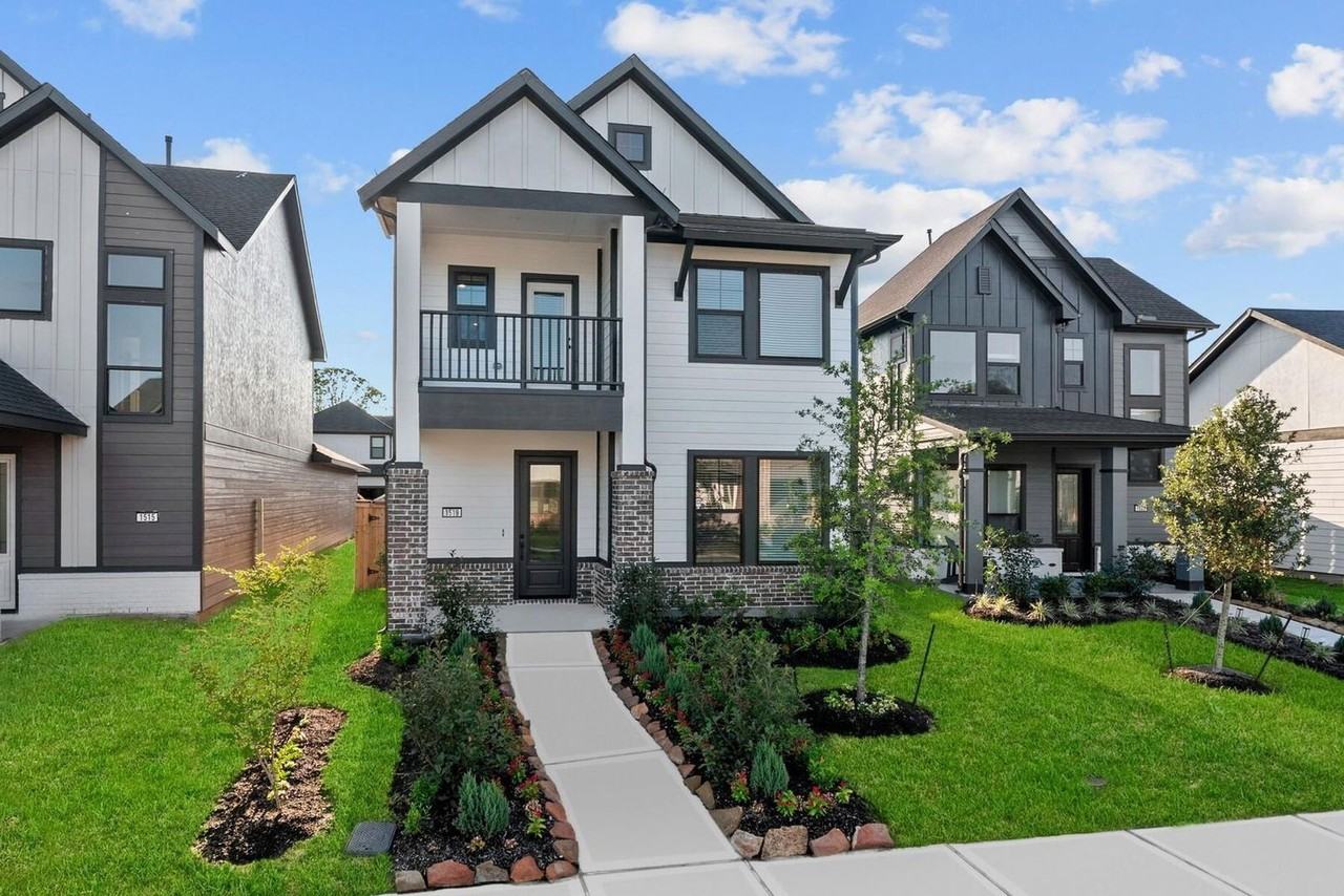 1519 Noble Park Dr - Photo 2 of 41