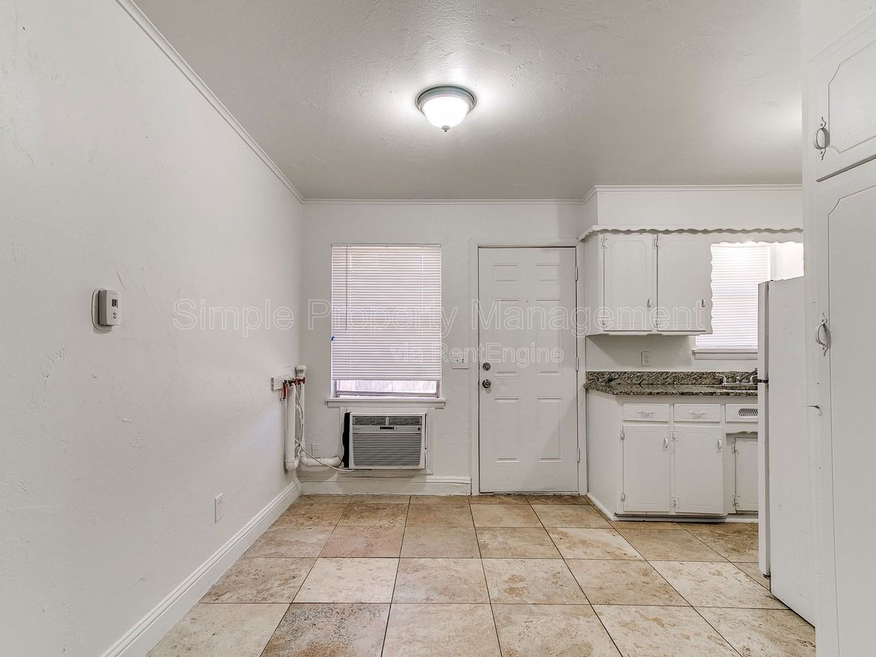 2932 Nw 32nd St - Photo 5 of 14