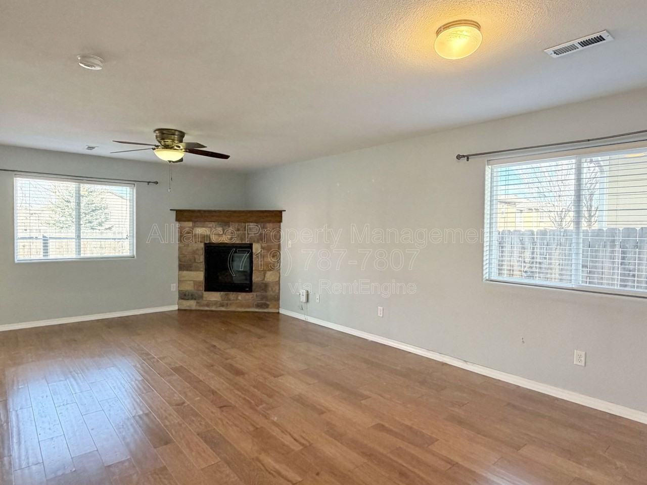 3910 Reindeer Cir - Photo 3 of 30