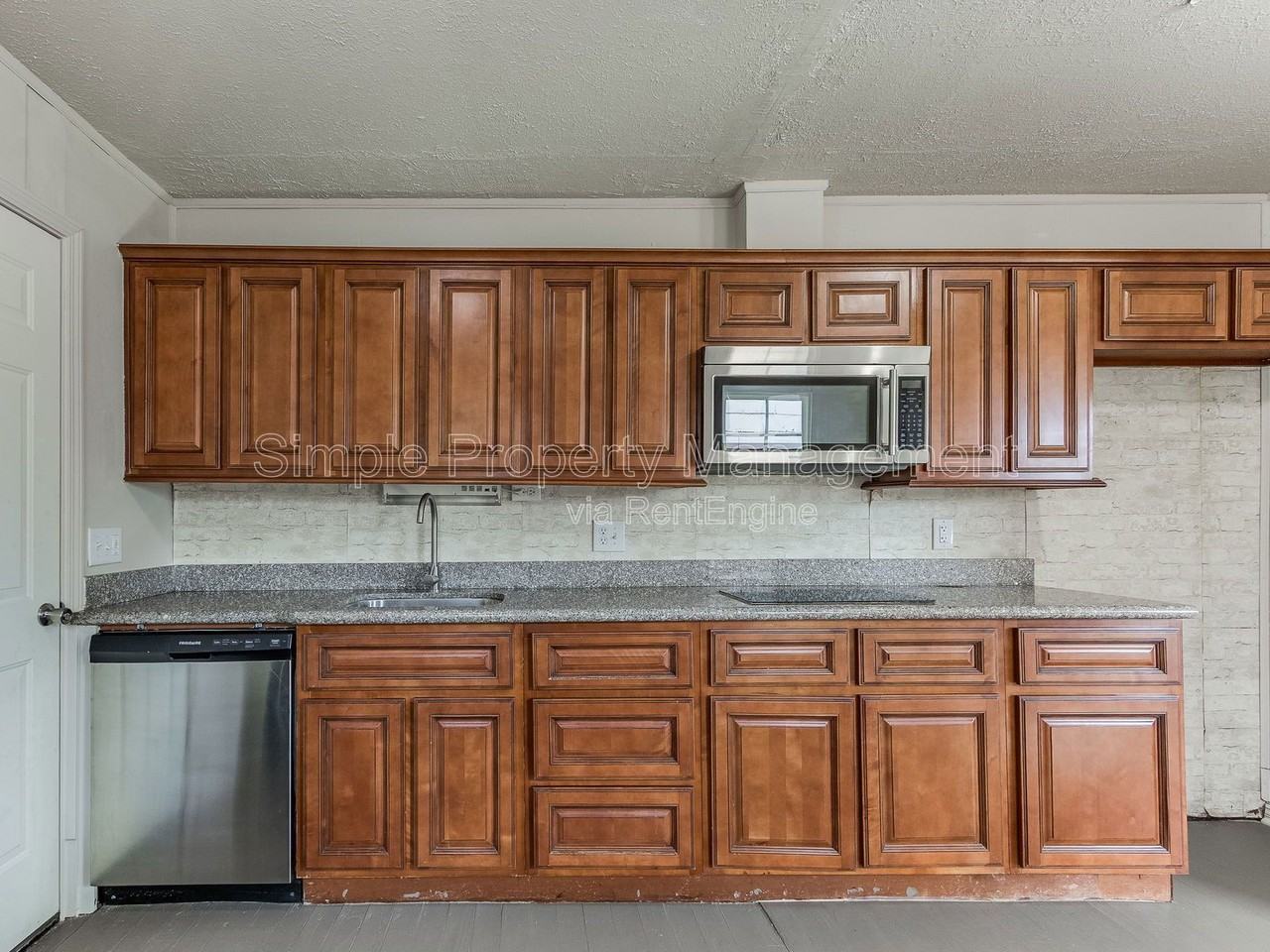 517 E Boeing Dr - Photo 7 of 18