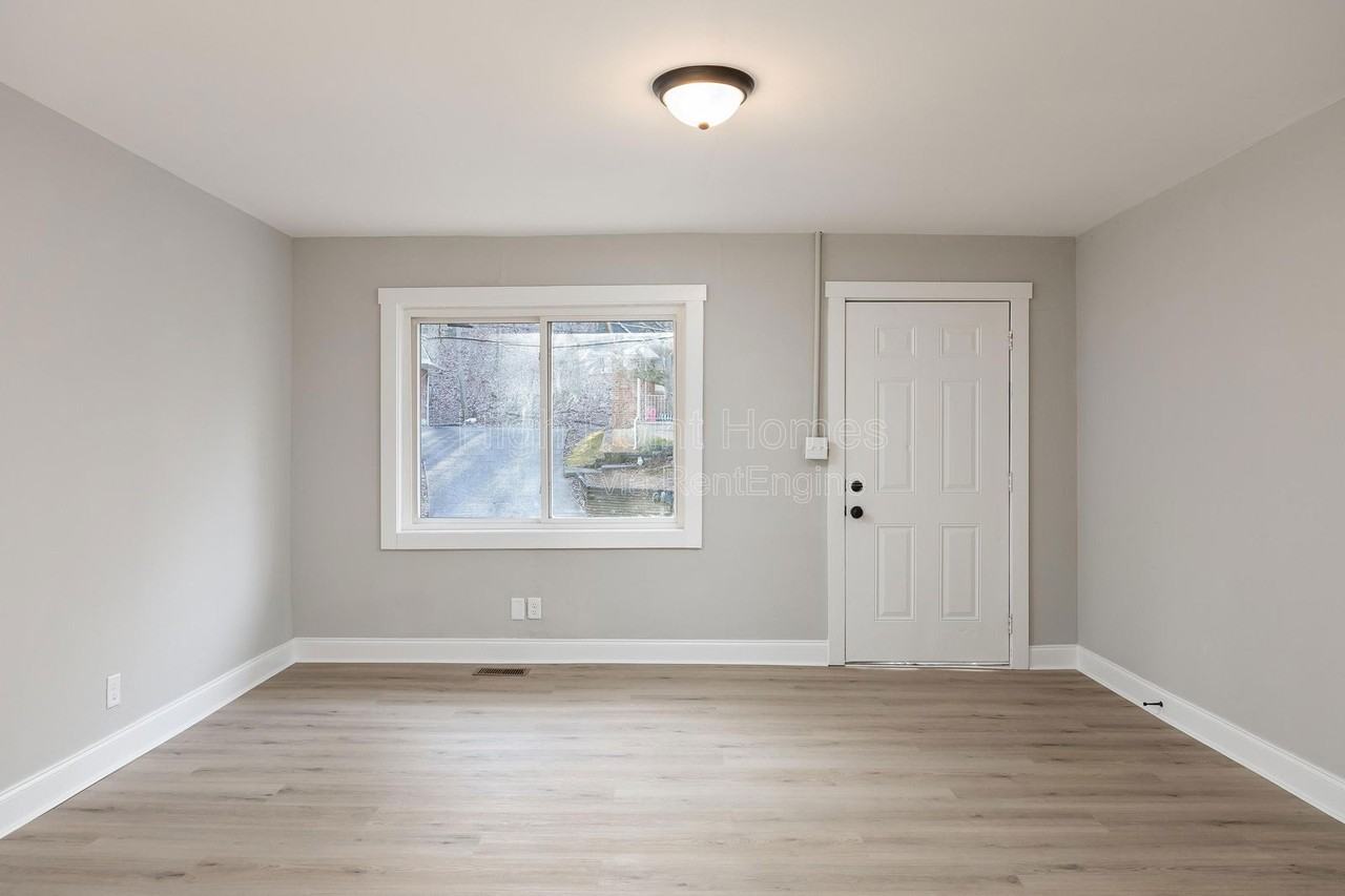 3647 Tanaka Trl #1 - Photo 6 of 29