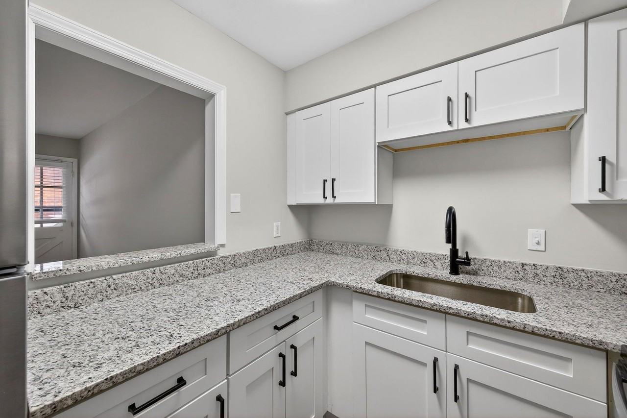 6419 Montgomery Rd #A7 - Photo 6 of 12