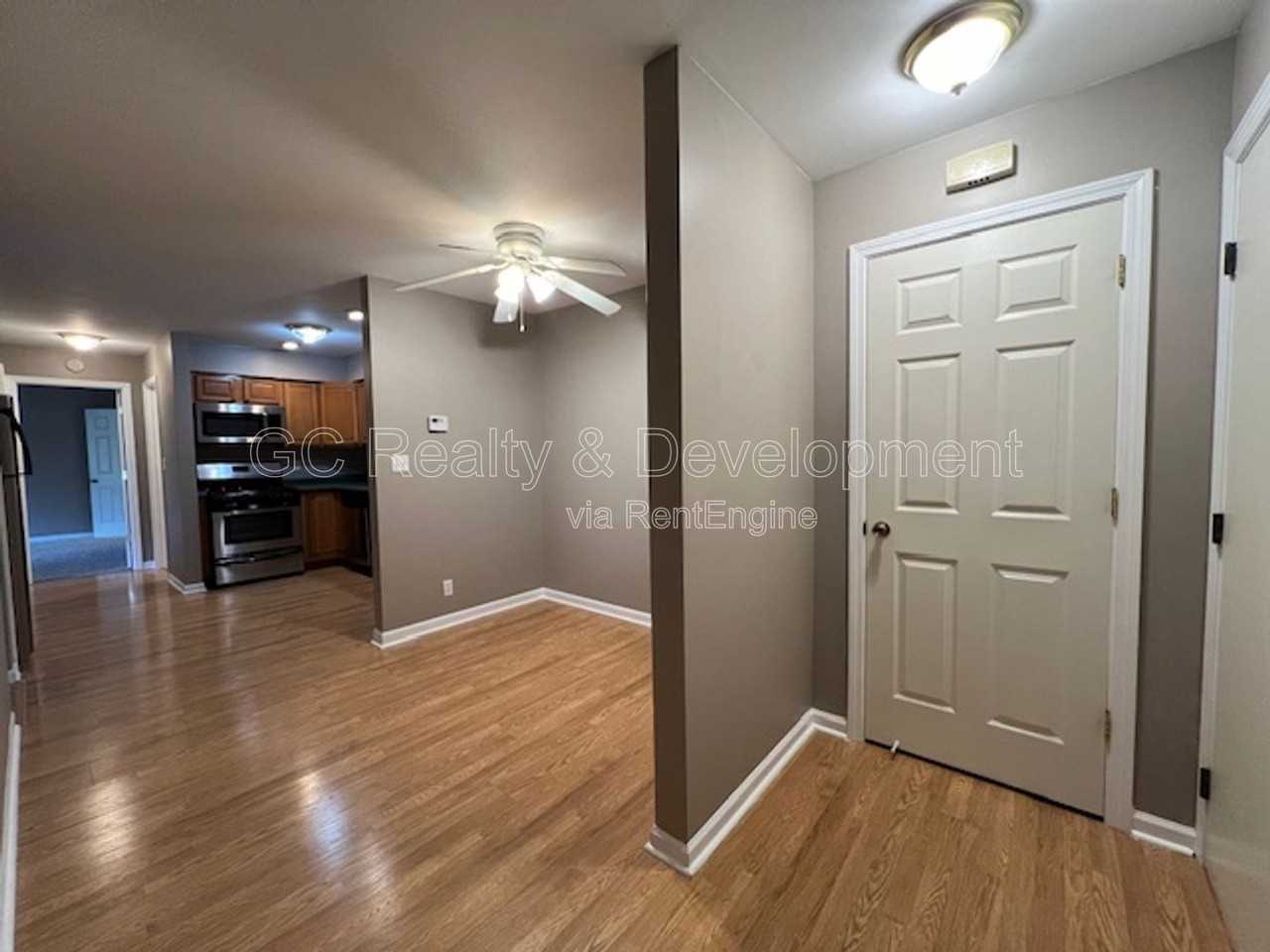 7 Simpson St #F - Photo 2 of 16