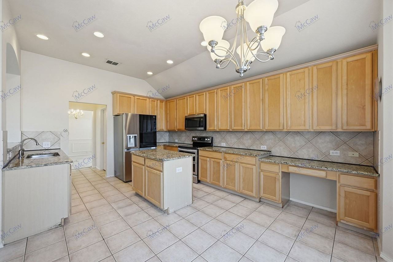 2229 White Rock Ln - Photo 7 of 23