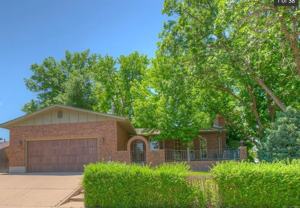 2541 Taylor Ln - Photo 1 of 1