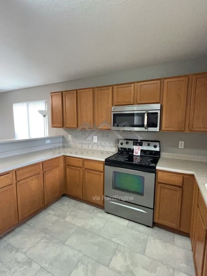 830 E Geona St - Photo 7 of 17