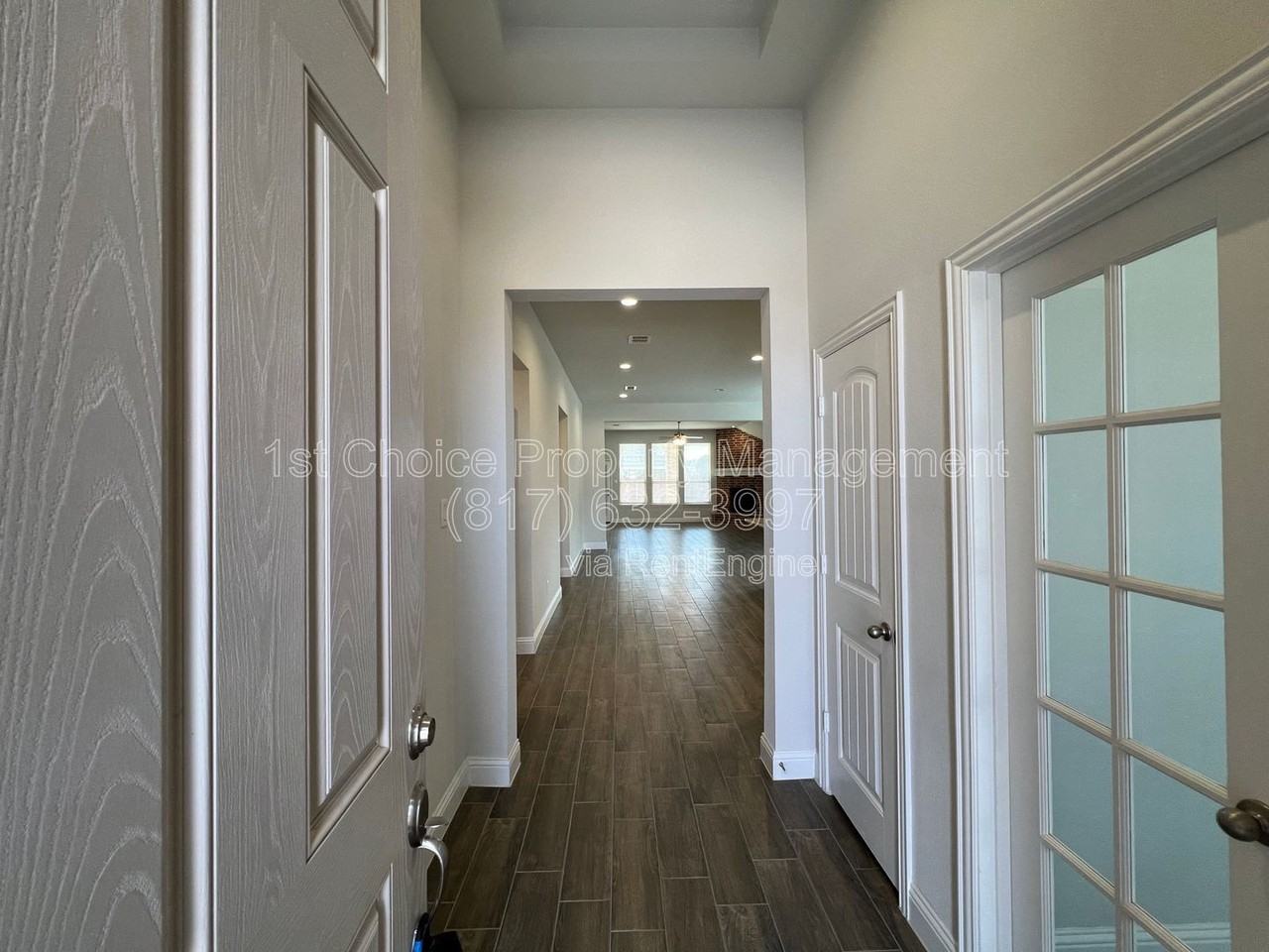 14869 Nightmist Rd - Photo 5 of 39