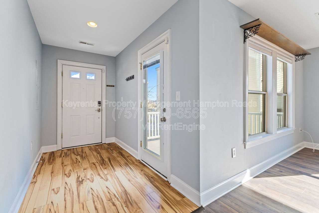 9515 15th Bay St #A - Photo 3 of 25