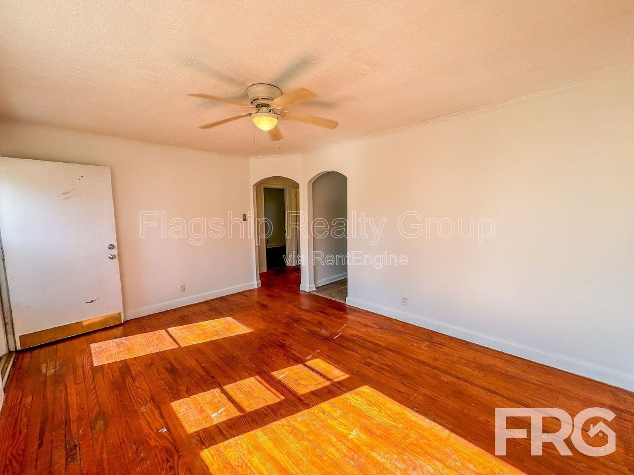 114 Blaire Ln - Photo 5 of 23