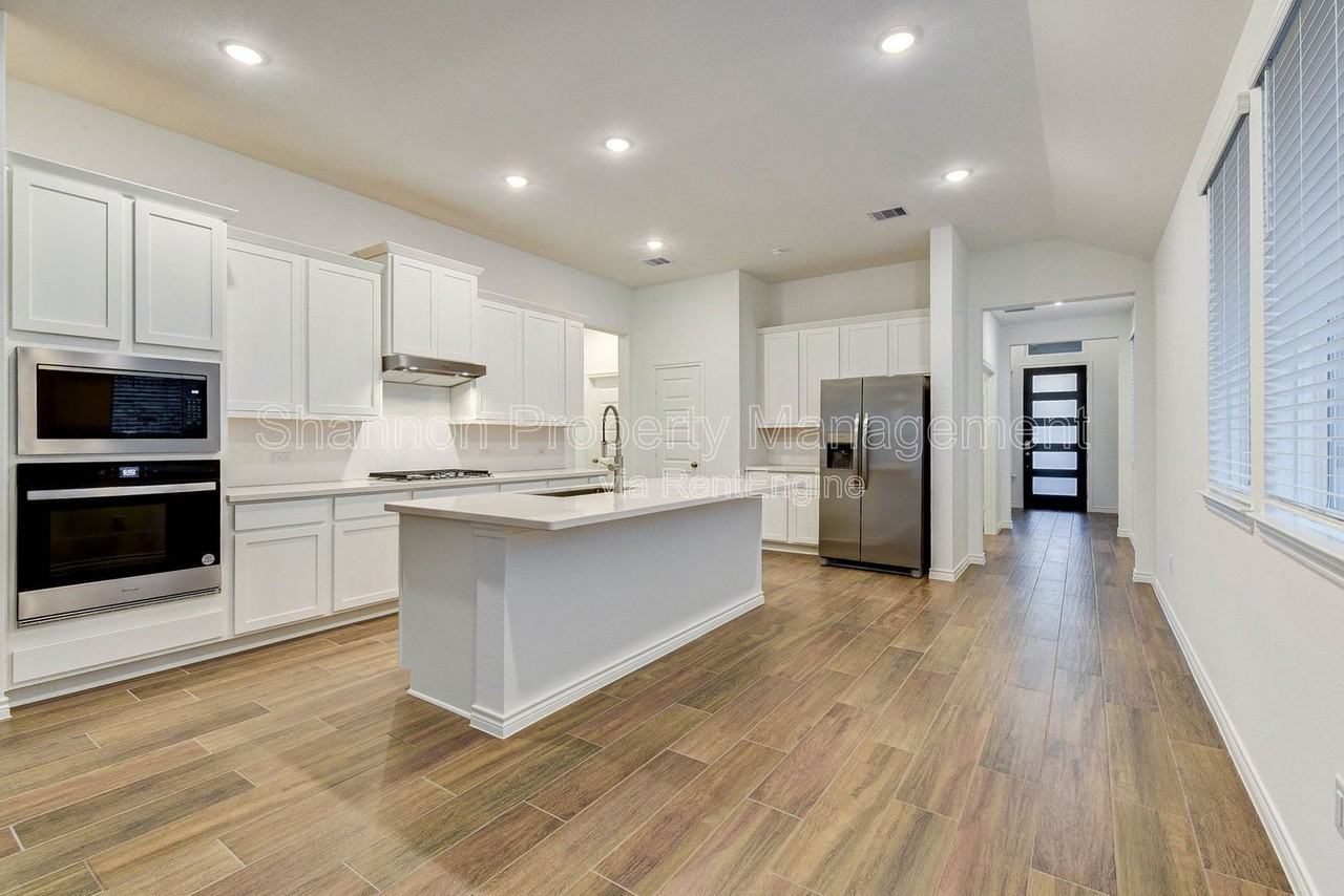 7226 Yarrow Blossom Ct - Photo 5 of 23