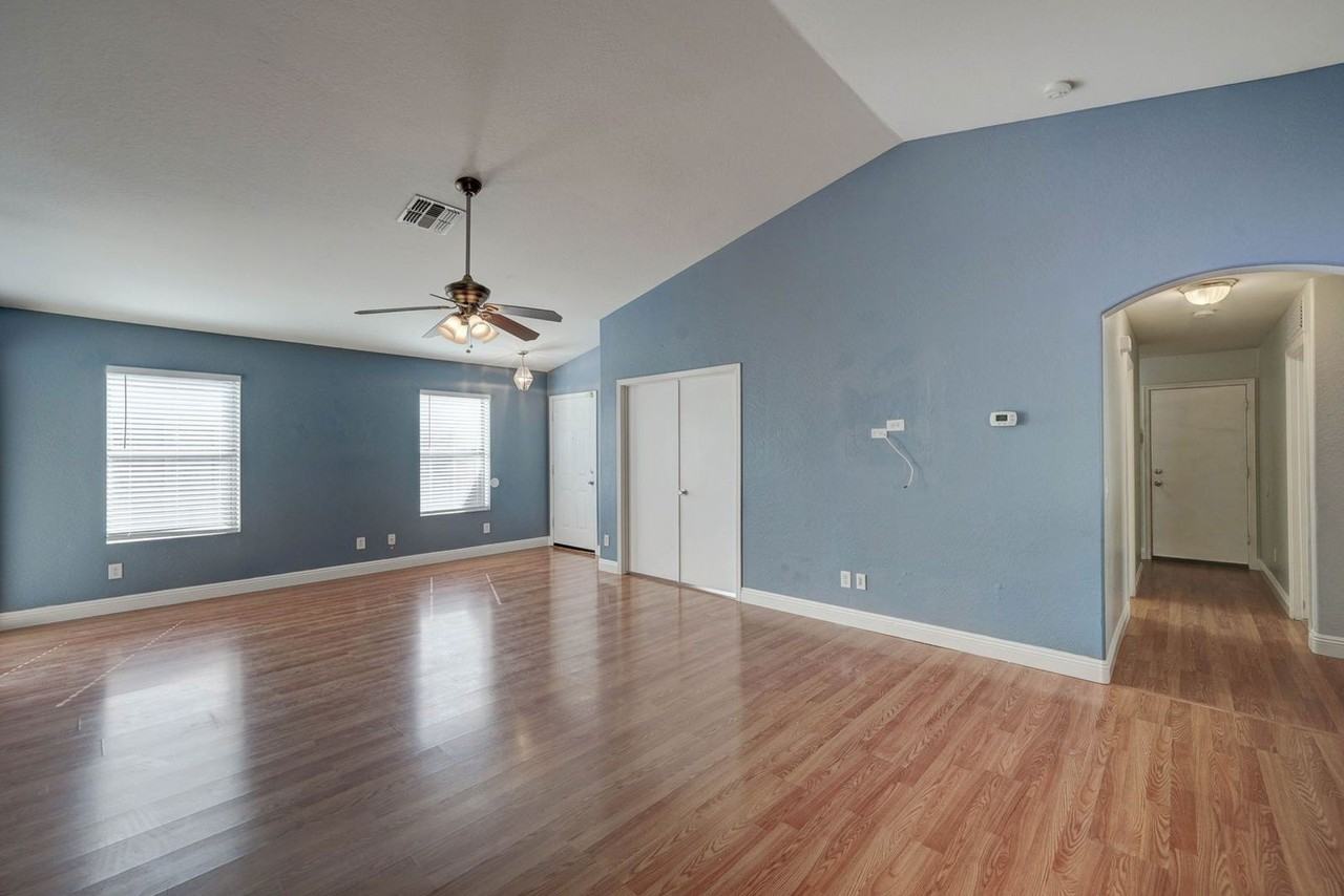 12010 W Camino Vivaz - Photo 4 of 29