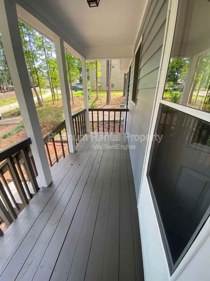 4545 Bonneville Dr - Photo 3 of 15