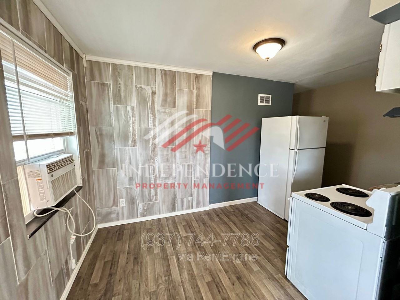 115 Scott Ave #5 - Photo 3 of 10