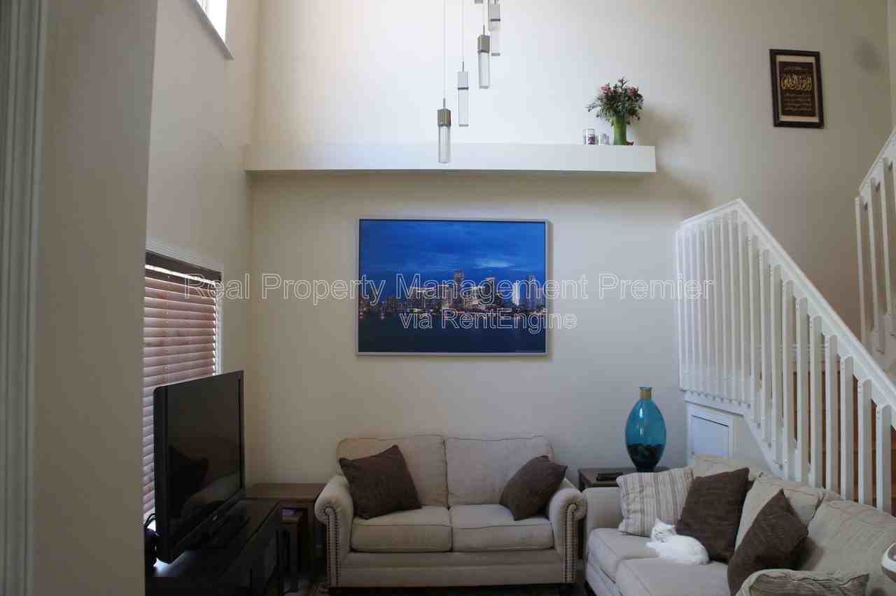 12885 Sw Ct-49 - Photo 2 of 39