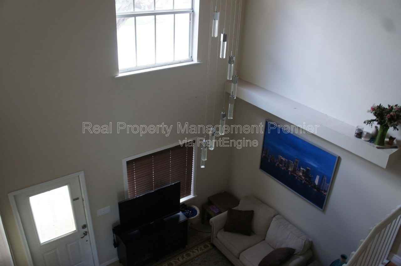 12885 Sw Ct-49 - Photo 4 of 39