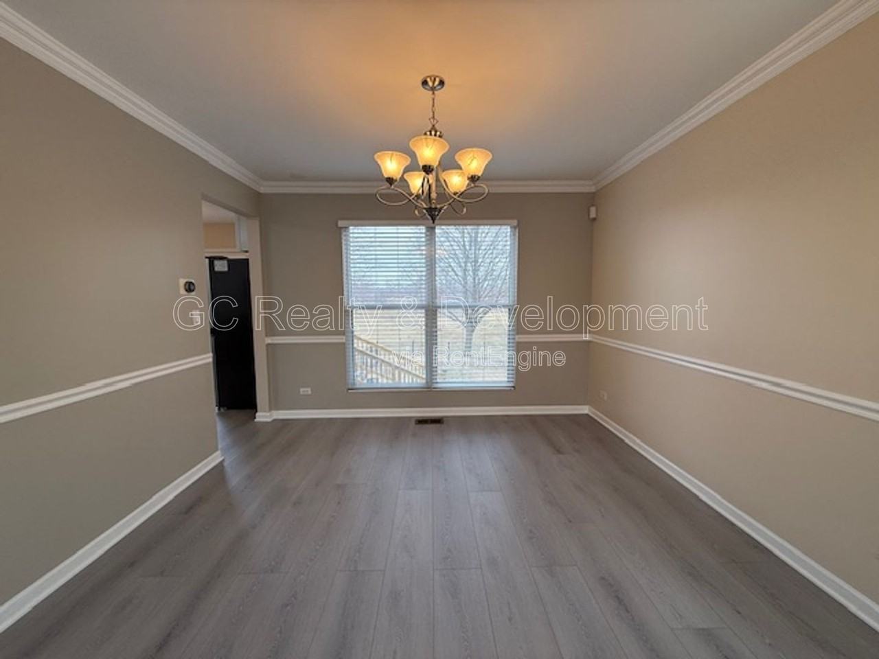 468 Columbine Ln - Photo 4 of 30