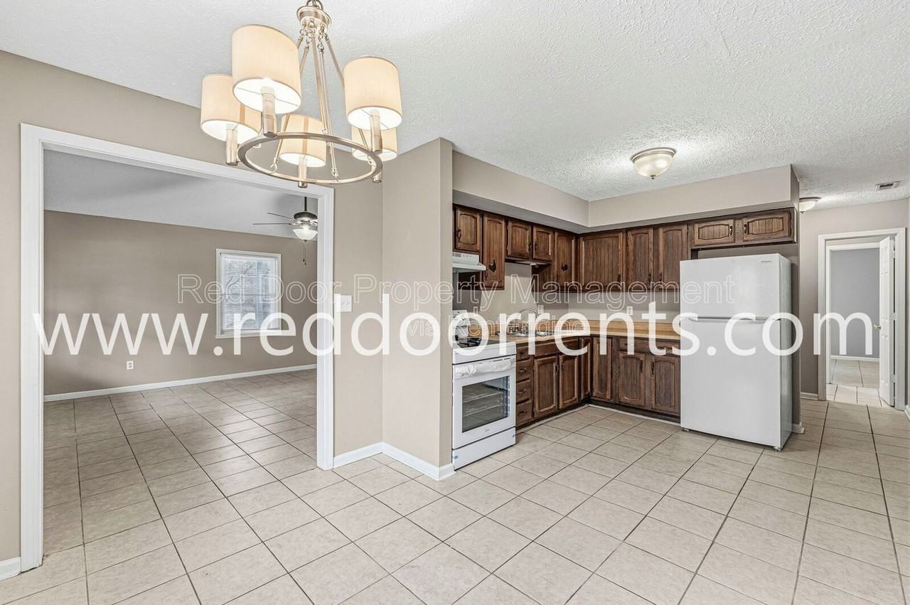 517 Gibbs St - Photo 5 of 28