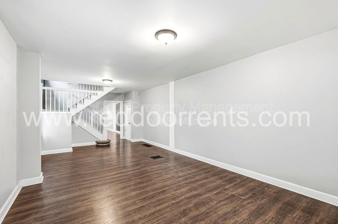 218 Jefferson Ave #218 - Photo 4 of 26