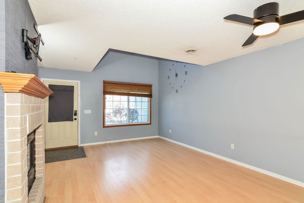 13156 Spencer Sweet Pea Ln - Photo 4 of 32