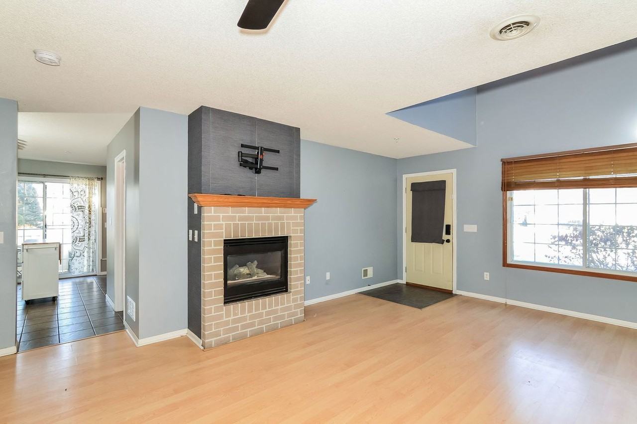 13156 Spencer Sweet Pea Ln - Photo 7 of 32