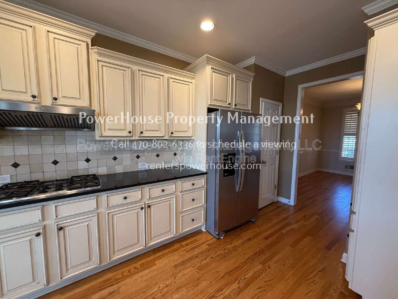 6146 Queens River Dr - Photo 3 of 50