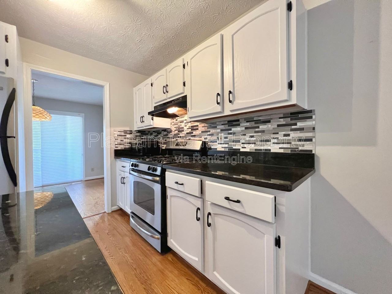 1270 Weatherstone Dr Ne - Photo 4 of 22