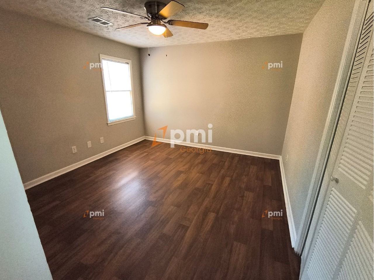 102 Peachtree Ct #A - Photo 6 of 10