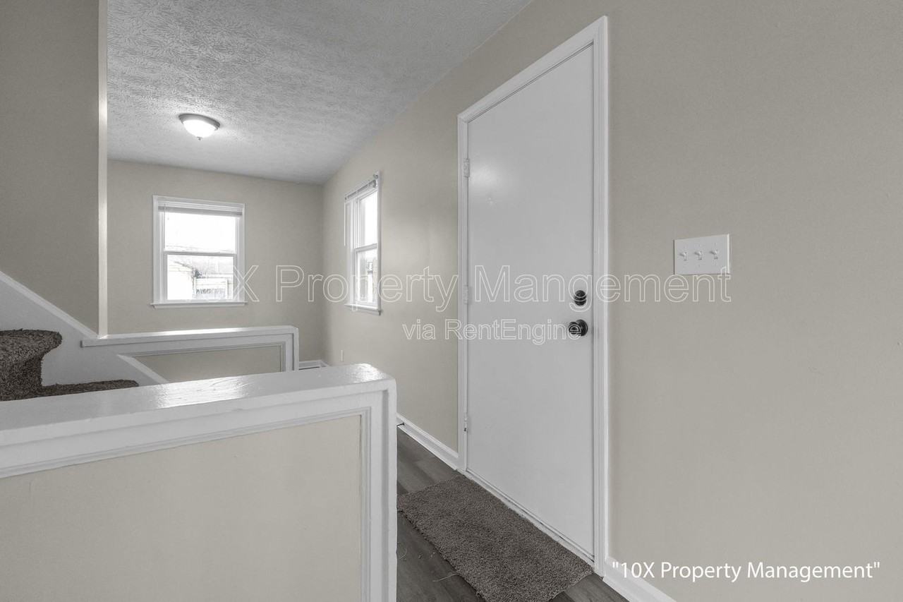 97 N Waverly St - Photo 6 of 26