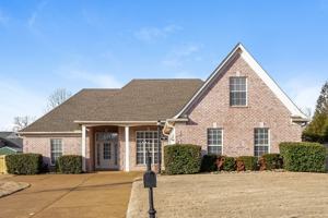 featured image of 75 Brookwood Cir