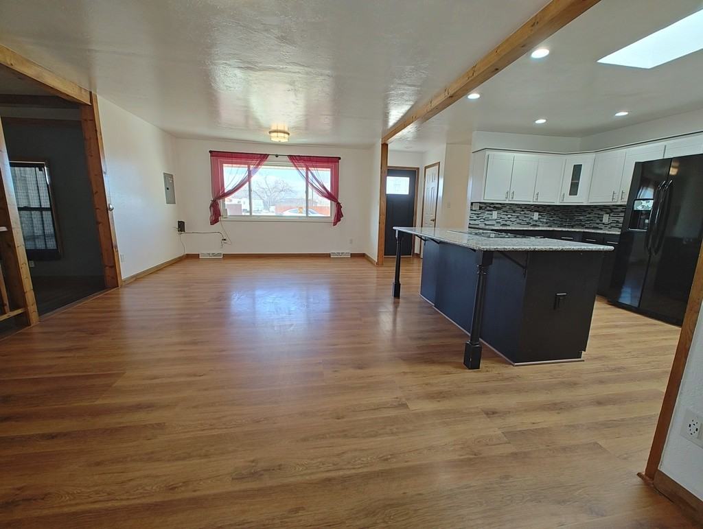 190 32 Rd - Photo 4 of 24