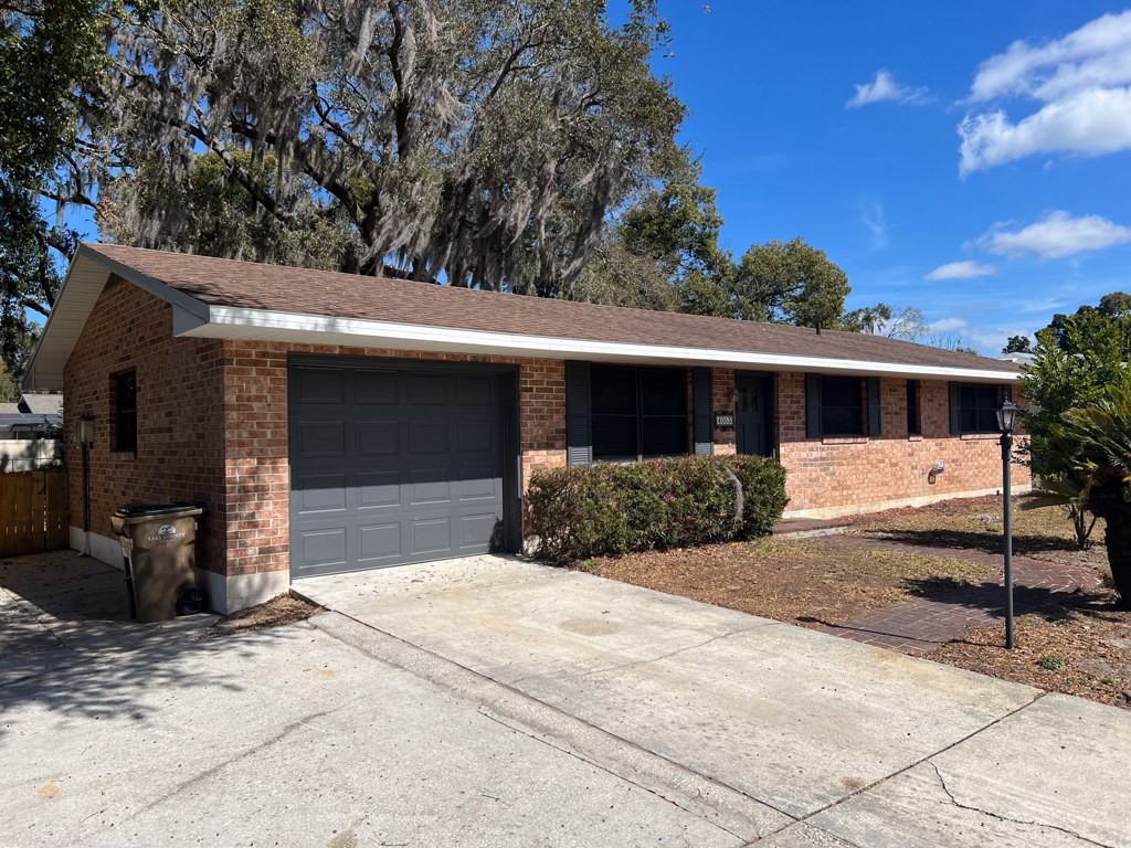 4053 Cactus Ln - Photo 2 of 21