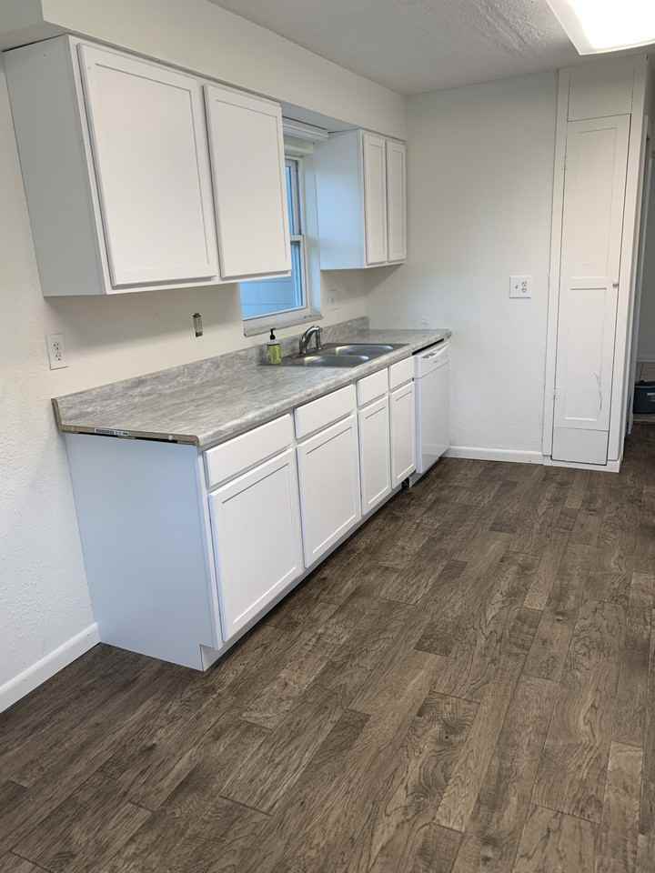 1110 Mizell Rd #1110 - Photo 6 of 7