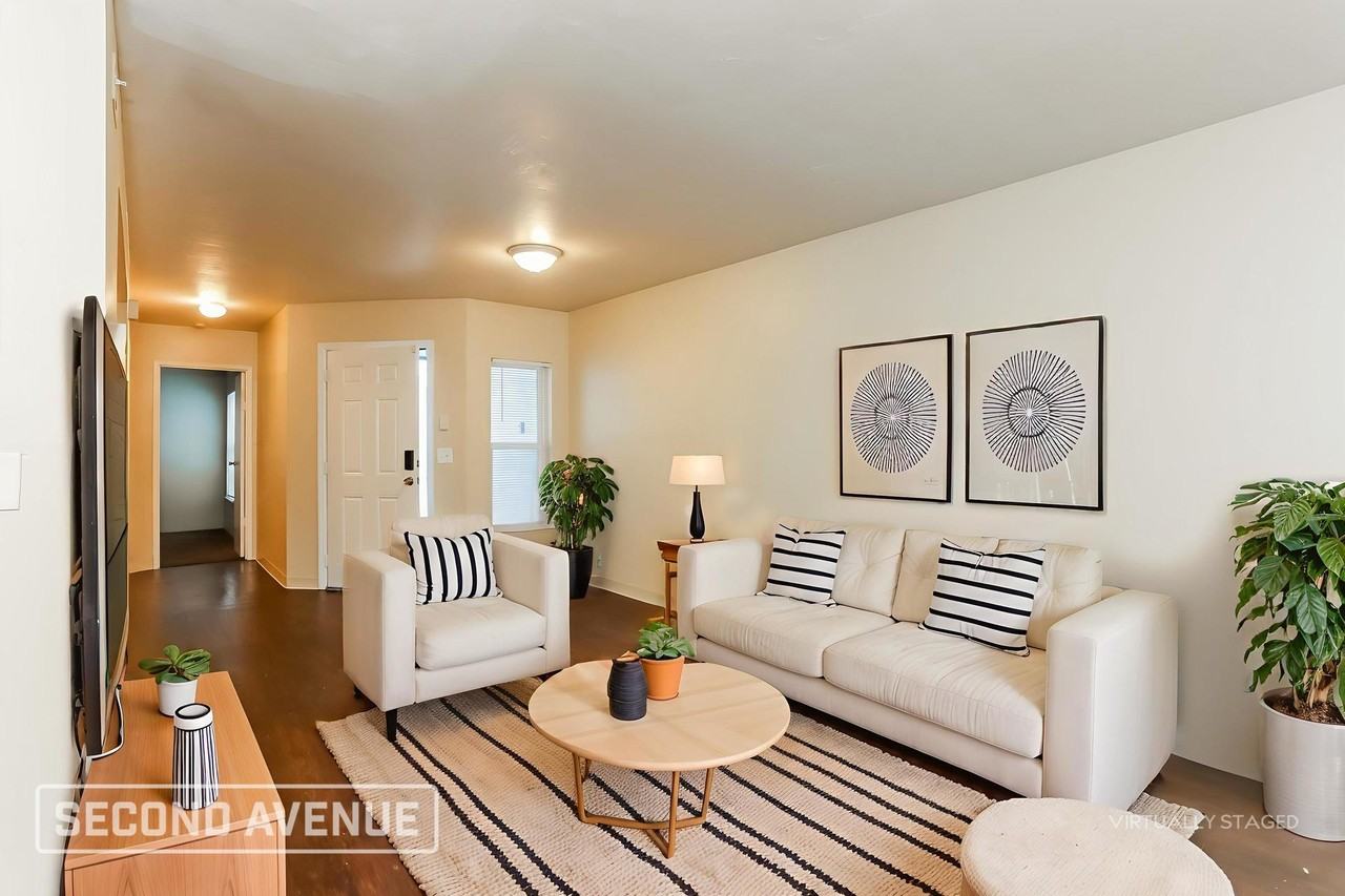 2920 Bayshore Dr E - Photo 2 of 28