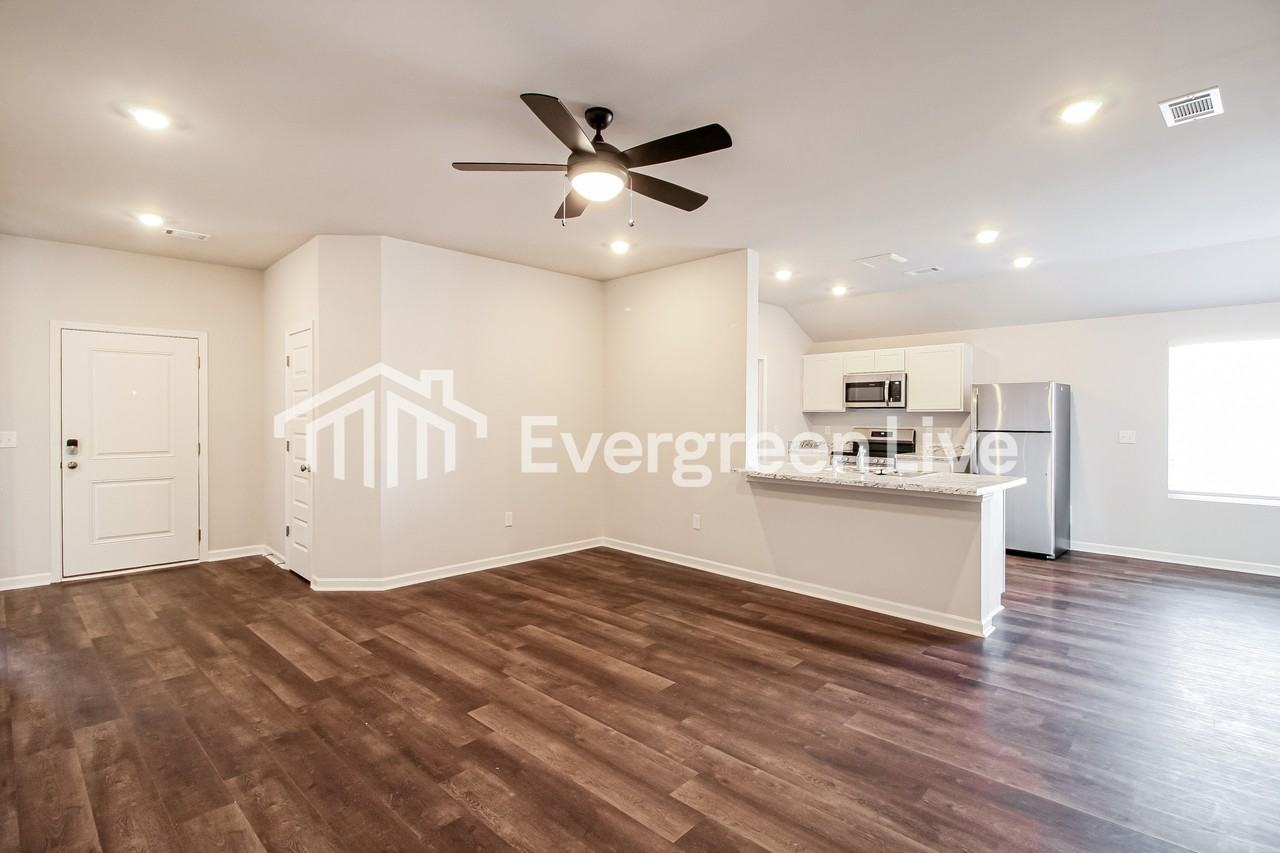 Stine Pl - Photo 4 of 15