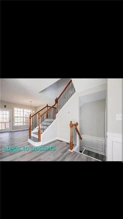 1342 Thornborough Dr - Photo 3 of 28