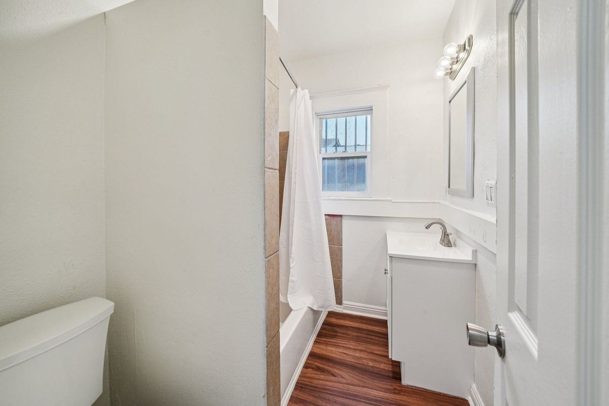 280 E Orange St - Photo 7 of 20