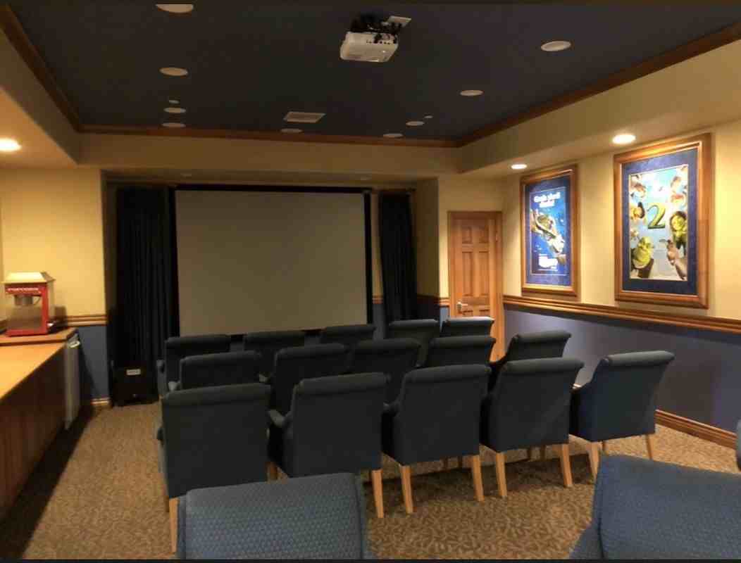 5548 Hartness Ct - Photo 4 of 21