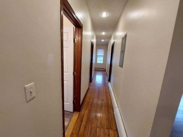 41 Wildwood St - Photo 3 of 10