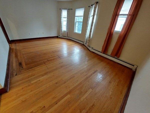 41 Wildwood St - Photo 5 of 10