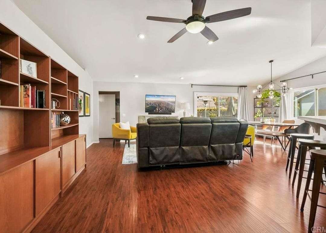 841 Viking Ln - Photo 7 of 20