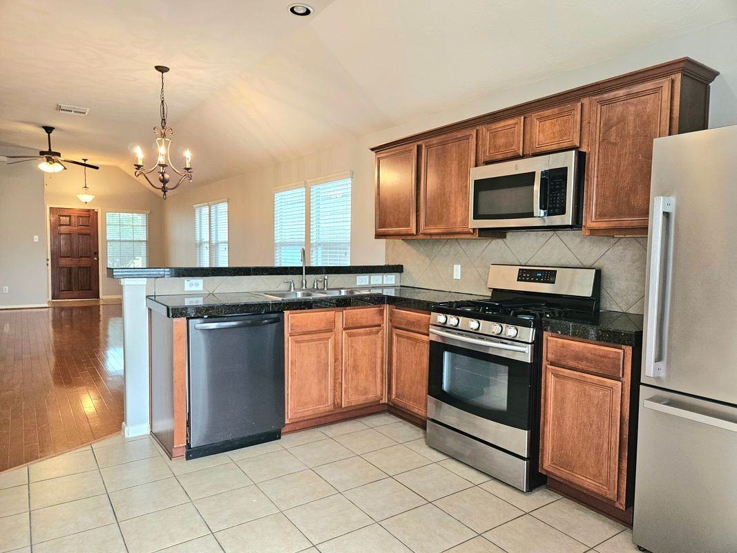 8827 Eastheimer St - Photo 3 of 7