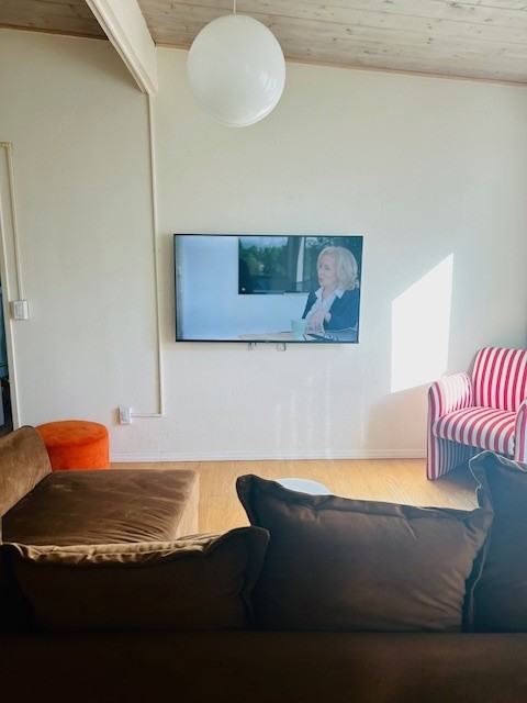 355 Neptune Ave #A - Photo 4 of 23