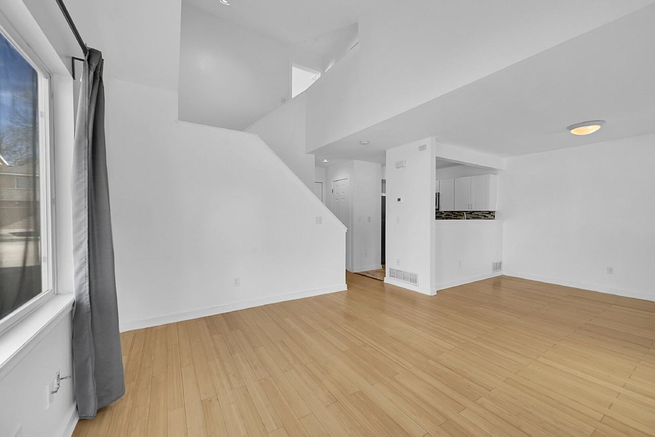 500 Lashley St - Photo 7 of 35