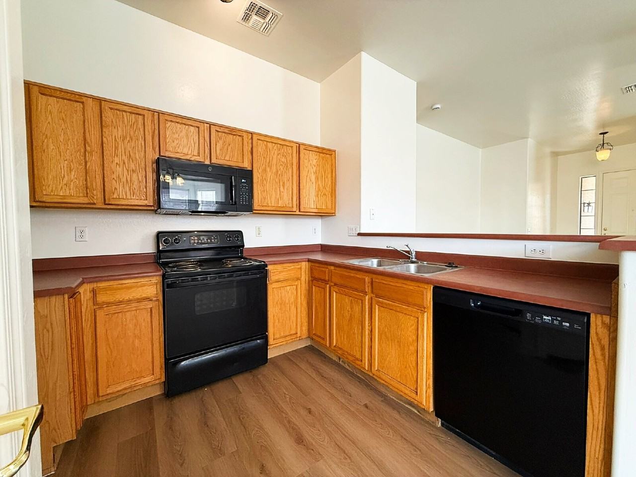 17222 W Pima St - Photo 7 of 32