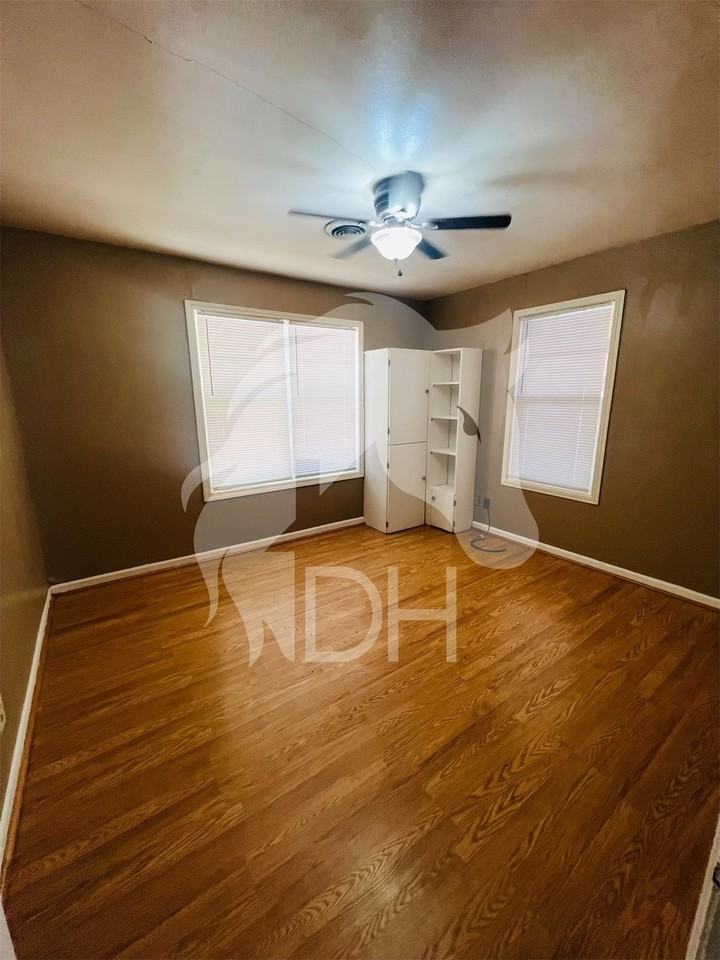 1818 N Washington St - Photo 4 of 12