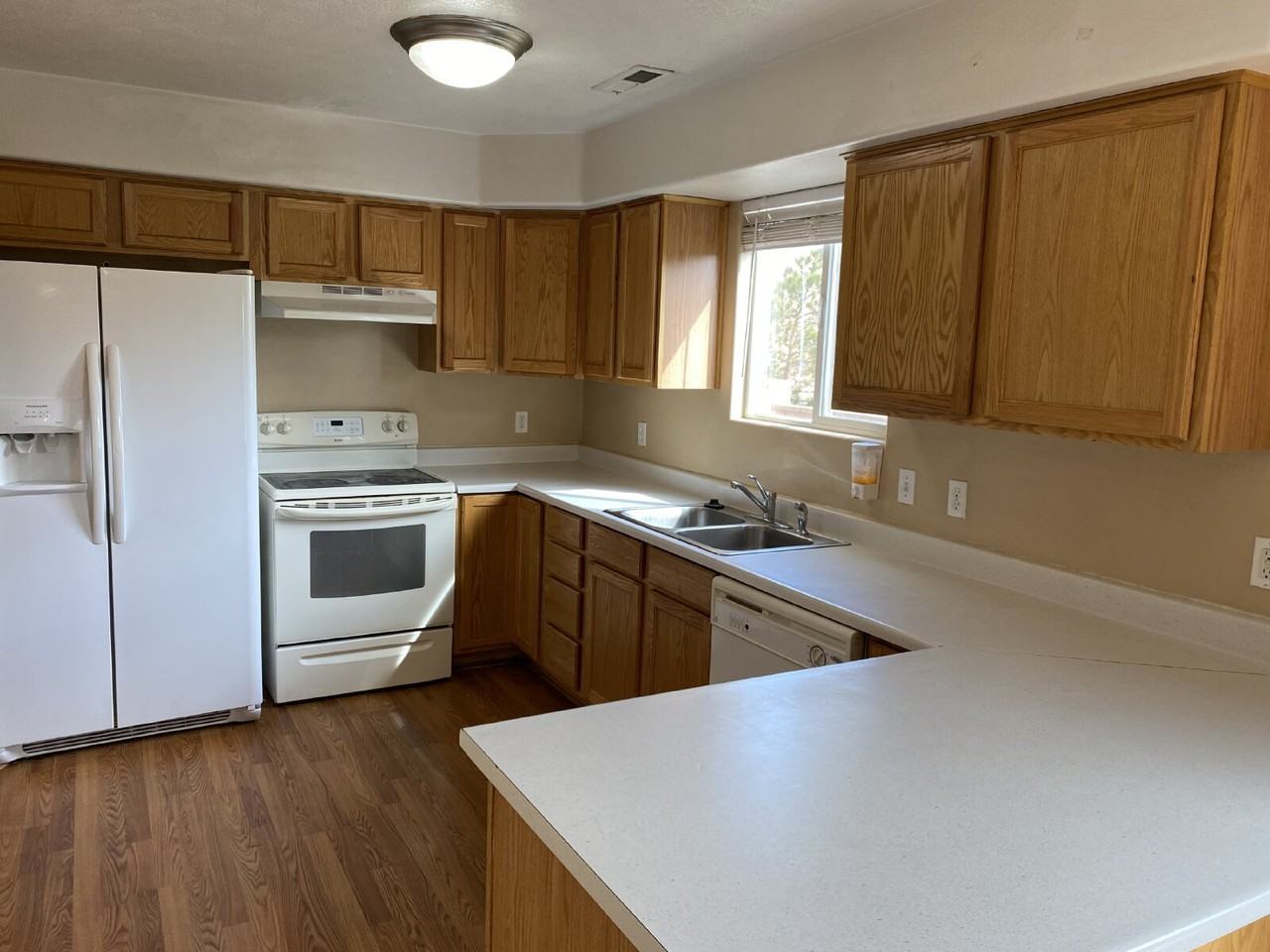 2930 E 450 N Unit F30 - Photo 5 of 14