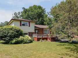 featured image of 20 Lambard Crescent #1