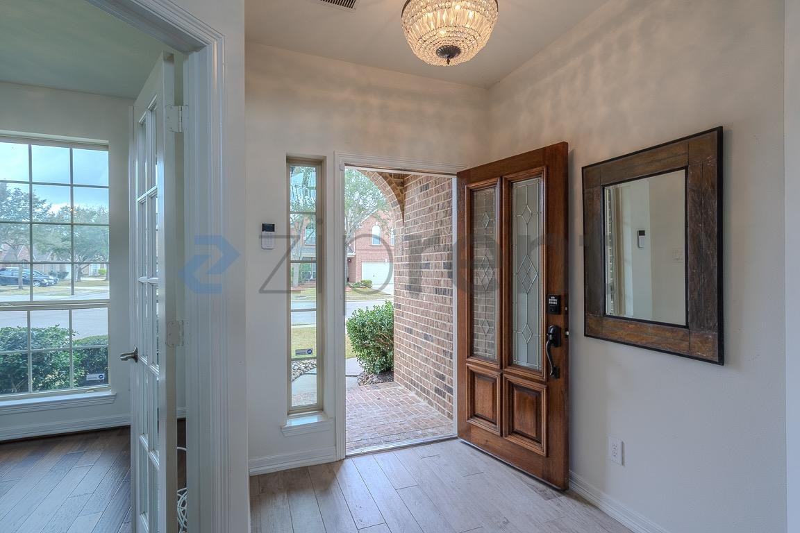 2111 Catamaran Cove Dr - Photo 5 of 41