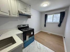 featured image of 20 Lambard Crescent #2